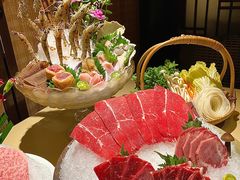 -余欢领鲜火锅(新街口店)