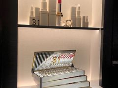 -Chanel(德基广场店)