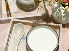 杏仁茶炖蛋白-杏甜品(尖沙咀加拿分道店)