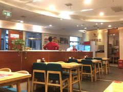 大堂-小六汤包砂煲菜(文景路店)