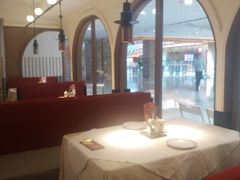 -阿妮叶李(光谷世界城店)