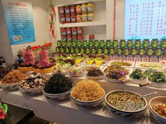 自助取餐区-山河屯铁锅炖鲜鹅·东北菜(开发区一店)
