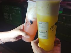 满杯金菠萝-喜茶(上海正大广场店)