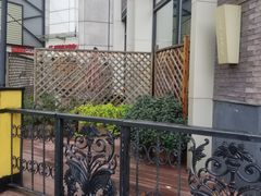 -必胜客(上海新南方商城PH店)