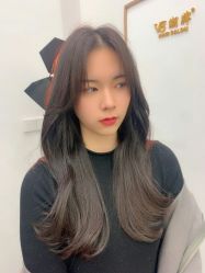 -V8潮牌·接发烫染连锁