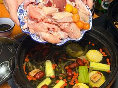 -张大厨鸡煲王·小龙虾·16年老字号(新圳东路店)