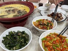 -红色湘菜馆(春风店)