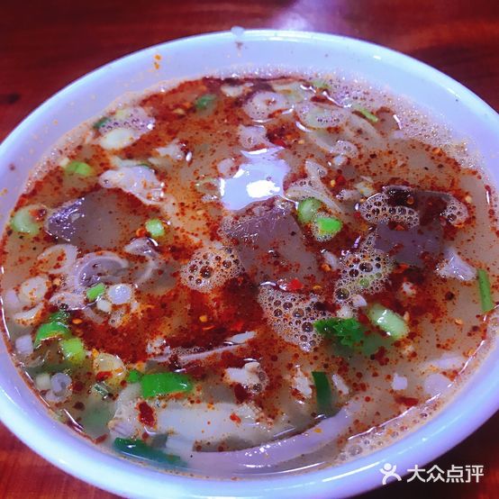 龙鳞路第一家牛肉汤(龙鳞路店)