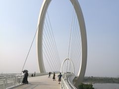 -南京眼步行桥