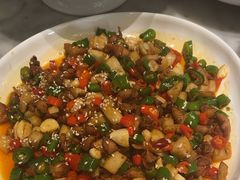 -雀蓝川菜(奥体广场店)