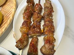 -三江源美食城