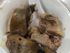 -菌之家·专业纯野生菌火锅·特色炒菌