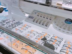 -臻美视爵眼镜·明月·依视路·蔡司折扣店(广渠门店)