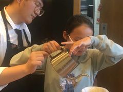 -星巴克臻选(华堂·新辰汇店)