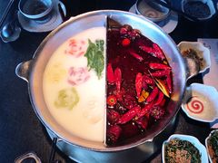 鸳鸯锅-湊湊火锅·茶憩(新中关购物中心店)