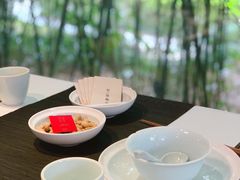 -荷风细雨·中国茶宴(碧云店)