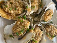 -覃记海鲜美食餐厅