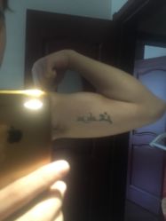 -木子·纹身店TATTOO穿孔·洗纹身