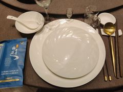 餐具摆设-梅花香里大酒店(郁金香路店)