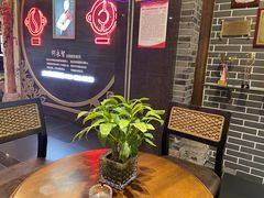 -小天鹅火锅·一线江景洪鼎旗舰店(洪崖洞店)