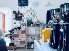 -AHAVA·Fang Baking Studio
