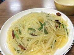 -酸婆娘江湖川菜(紫竹路店)