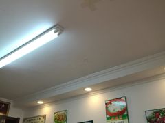 -大耳公曹氏驴肉包子铺(三八店)