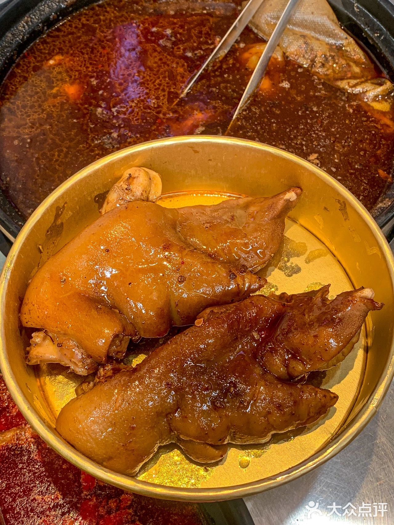 降龙爪爪是什么神仙店铺啊🤩耙猪蹄真的香‼️