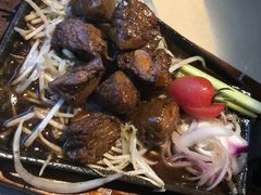 -穹六人间 people 6(岳阳路店)
