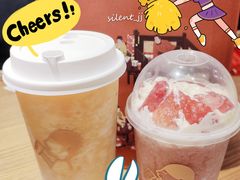 -喜茶(北京华贸购物中心店)
