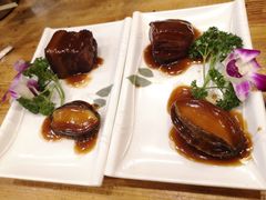 浇汁鲍鱼-老东镇啤酒屋海鲜加工·蒸汽海鲜·海鲜烧烤(台东店)