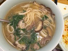 -萨拉伯尔水源素问店·韩国宫廷料理(人民路店)