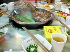 -袁记串串香(川师店)