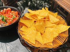 餐前玉米片-Pistolera Mexican Cantina女枪手墨西哥餐厅(碧云路店)