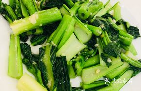 Zengcheng Bok Choy (Stir-fried with Garlic)