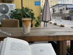 -房角石咖啡与书(吉大南校店)