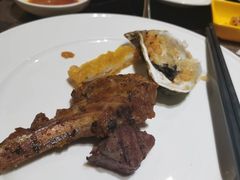 -大中华希尔顿酒店-念自助餐·嗨啤·小龙虾