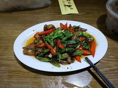-果城龙凤瓦罐煨汤馆(新豪天地店)