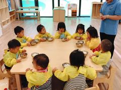 -黄浦乐烁龙鱼宝贝托育园(海潮路校区)