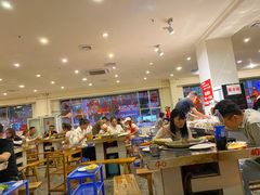 大堂-重庆风光老灶火锅城(同德广场店)