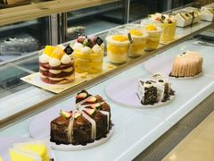 -焙丽拾光(麦凯乐直营店)