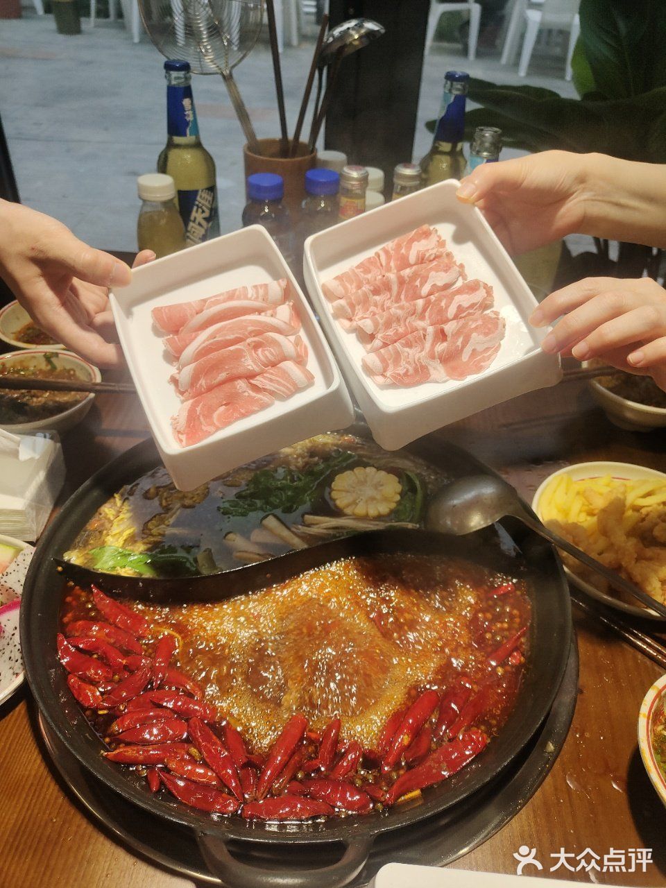 盛大开业 人均不过百畅吃牛盛宴