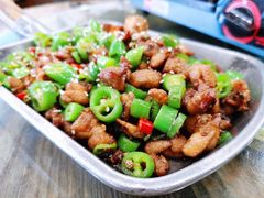 辣子鸡-八张桌子(老店)