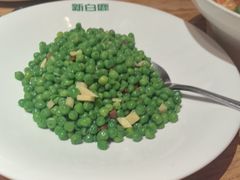 -新白鹿餐厅(银泰西湖文化广场店)