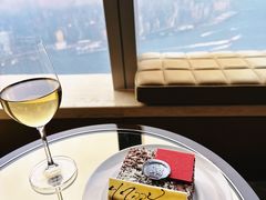 -OZONE 顶楼酒吧(香港丽思卡尔顿酒店)