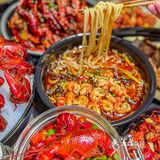 武汉｜想一百个夏天文案，都不及一顿小龙虾💗