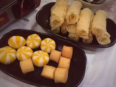 -鲜入围煮花胶鸡海鲜火锅