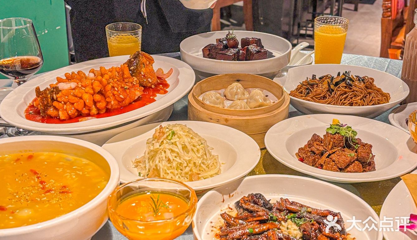 醉月湖本帮菜+新开Miniso！！好热闹！！