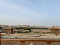 -敦煌山庄摘星阁