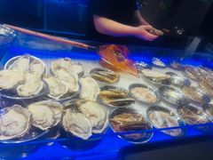 -瑞虹新天地月亮湾